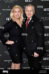Is Rita Cosby Married? Her Bio, Age, Husband. Book and Net Worth